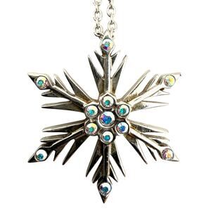 DISNEY x ROCKLOVE FROZEN Snowflake Pendant Necklace 925 Sterling Silver Crystals